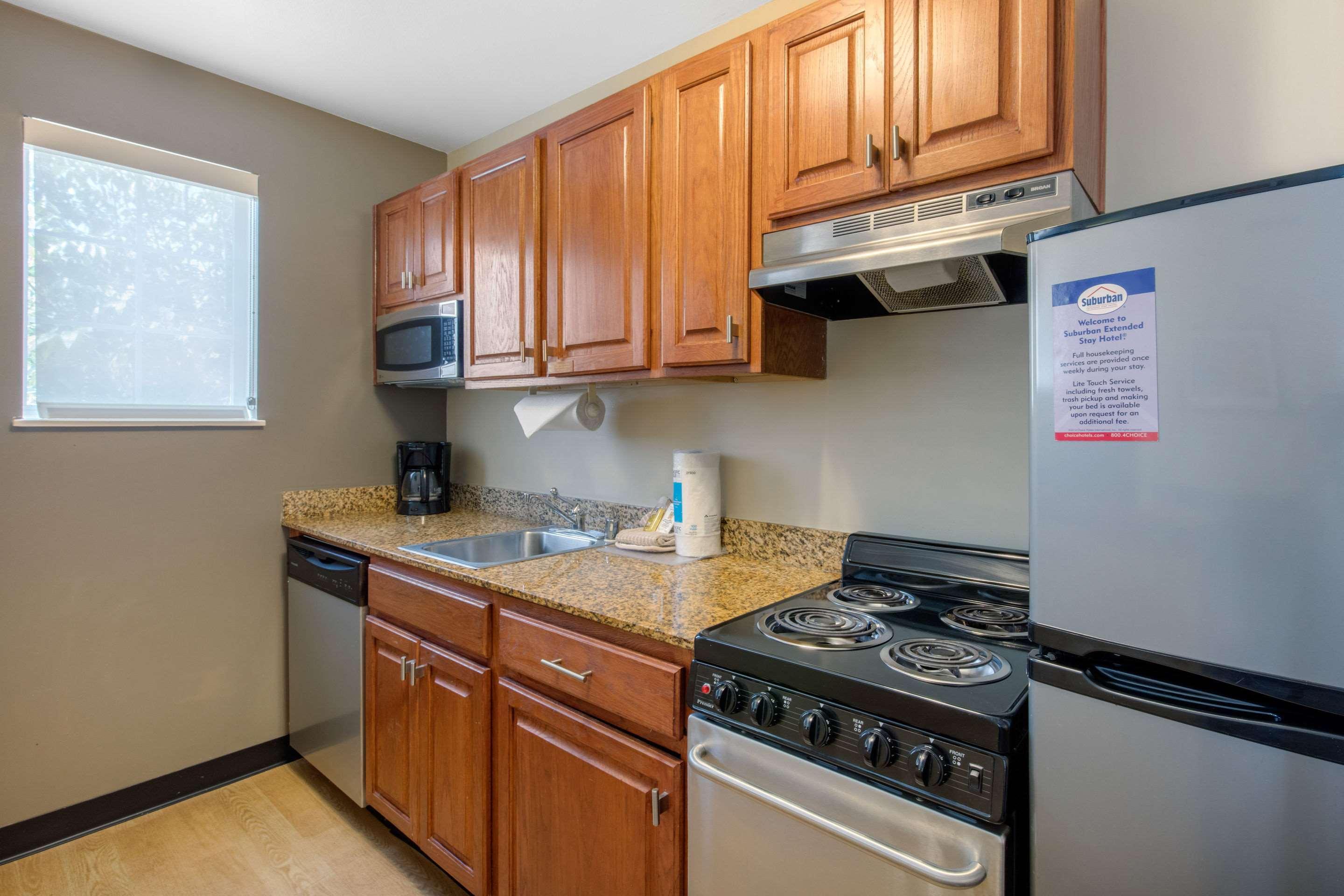 Suburban Studios Birmingham Homewood I-65 מראה חיצוני תמונה